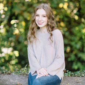 Meet your Posher, Hannah